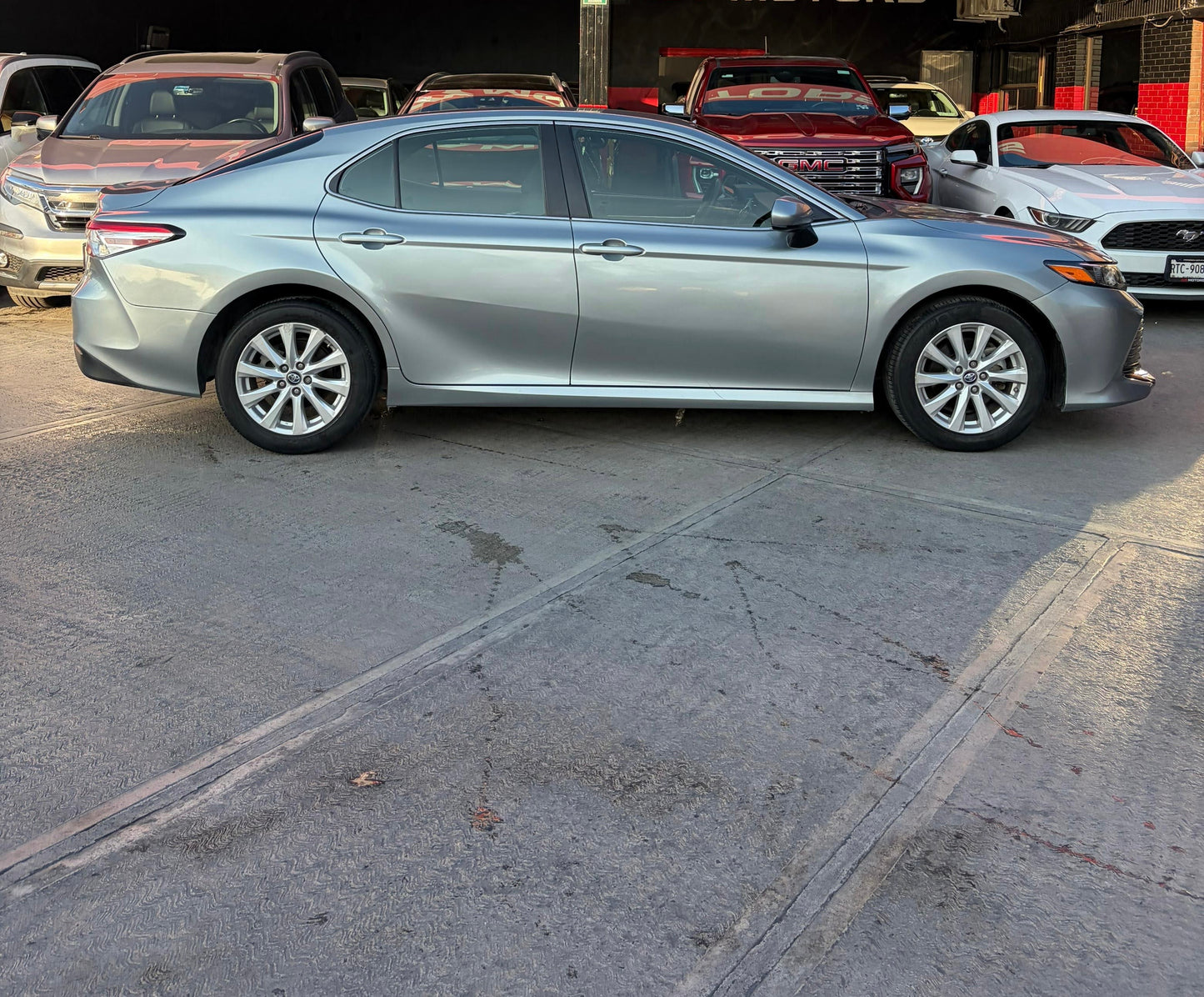Toyota Camry LE 2019