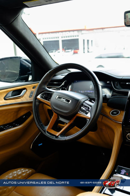 Jeep Grand Cherokee Summit Elite 4x4 2022