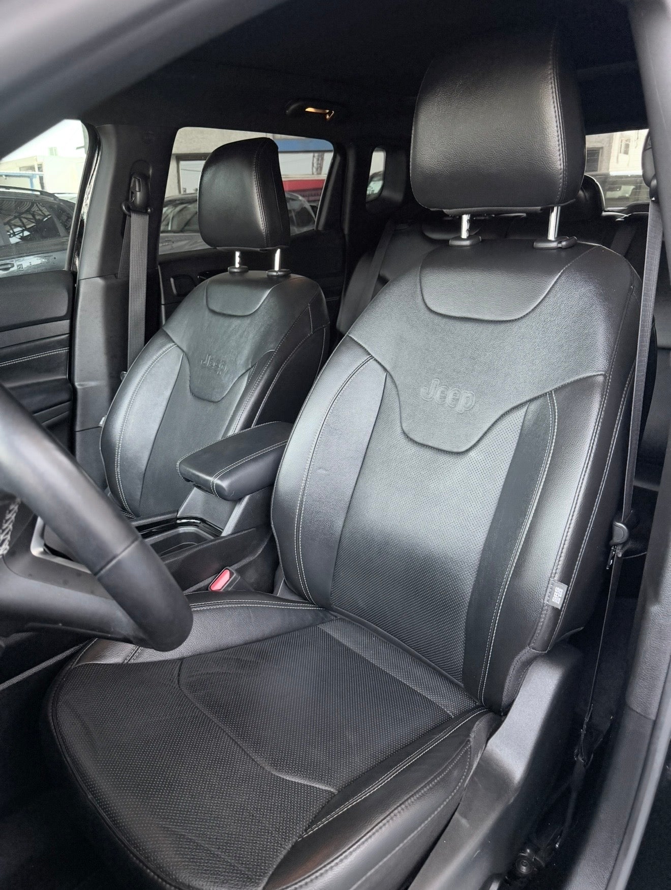 JEEP COMPASS HIGH ALTITUDE 2022