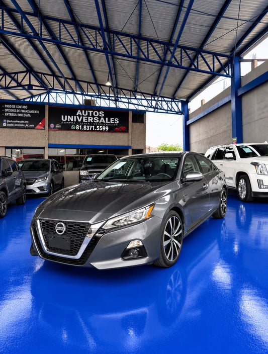 Nissan Altima Exclusive 2019