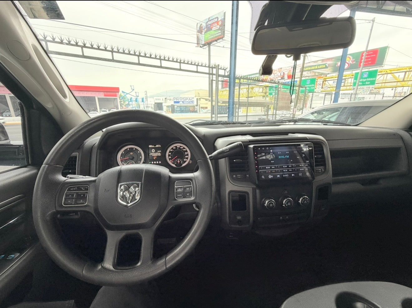 RAM HEMI 2500 5.7L 2015