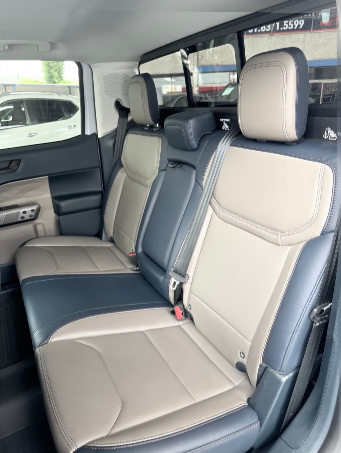 Ford Maverick Lariat Hybrid 2025